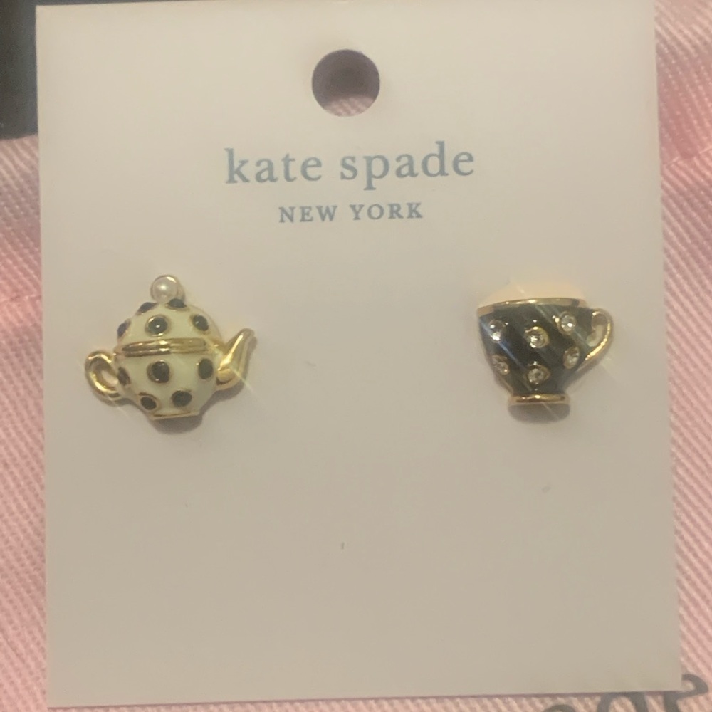 Kate Spade Tea Time “Alice in Wonderland” earrings